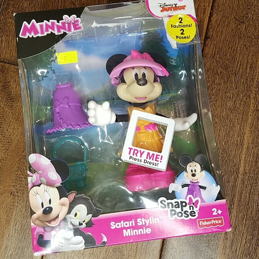 COPY - Minnie mouse safari Doll